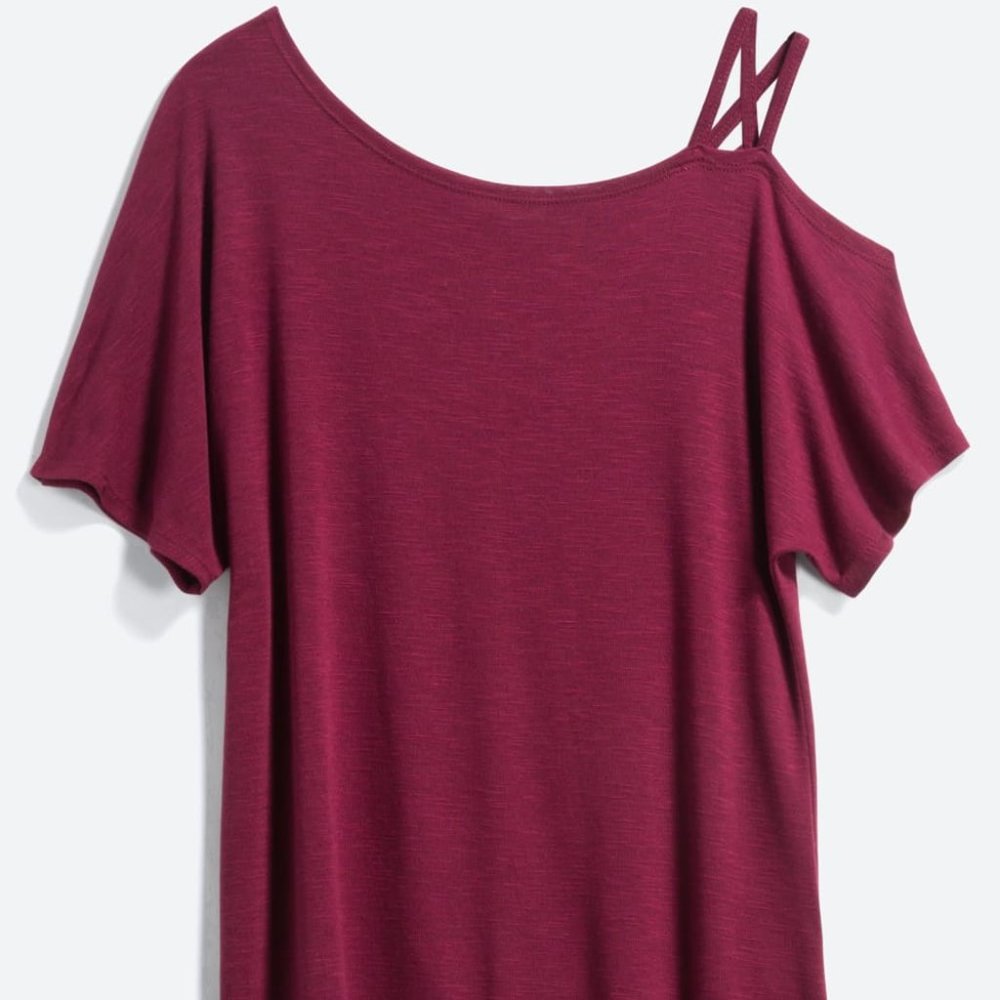 KAILEIGH Jonesman One Shoulder Knit Top